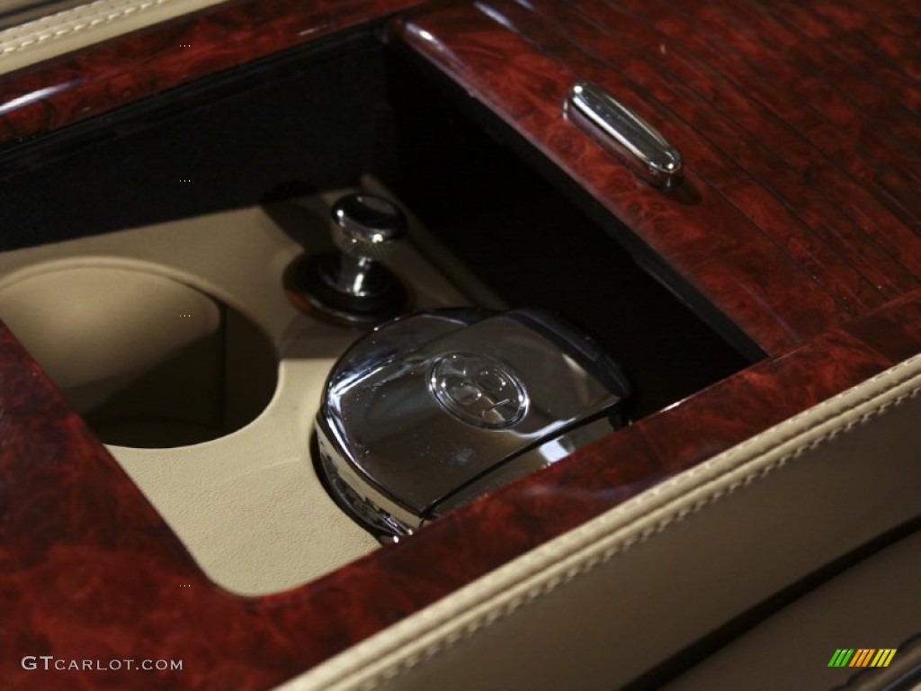 2009 Bentley Brooklands Standard Brooklands Model Controls Photo #59592215