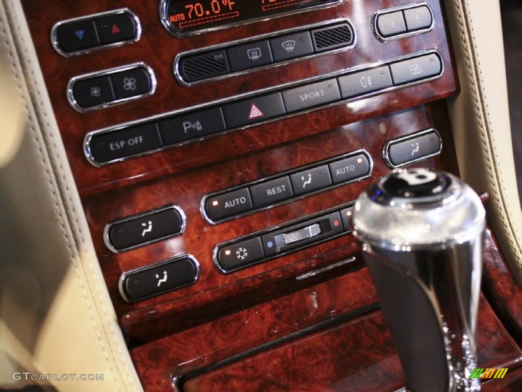 2009 Bentley Brooklands Standard Brooklands Model Controls Photo #59592425