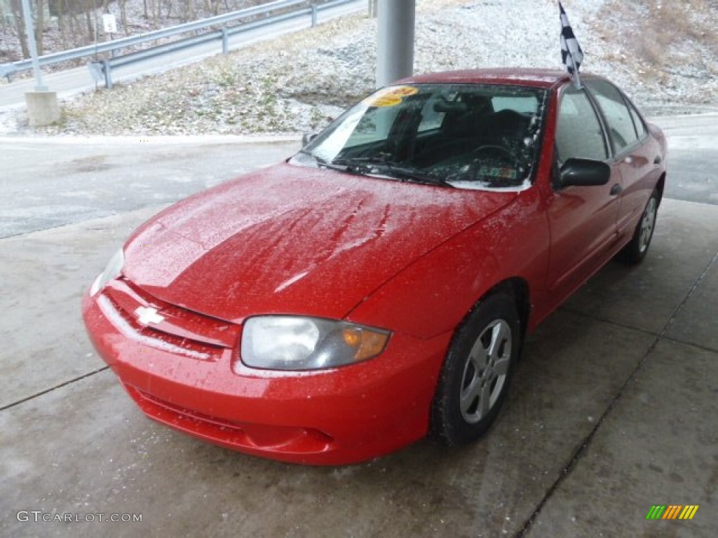 2004 Cavalier LS Sedan - Victory Red / Graphite photo #5