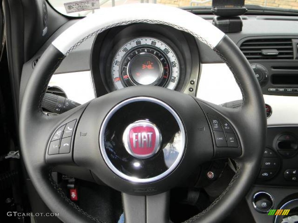 2012 Fiat 500 c cabrio Gucci Steering Wheel Photos