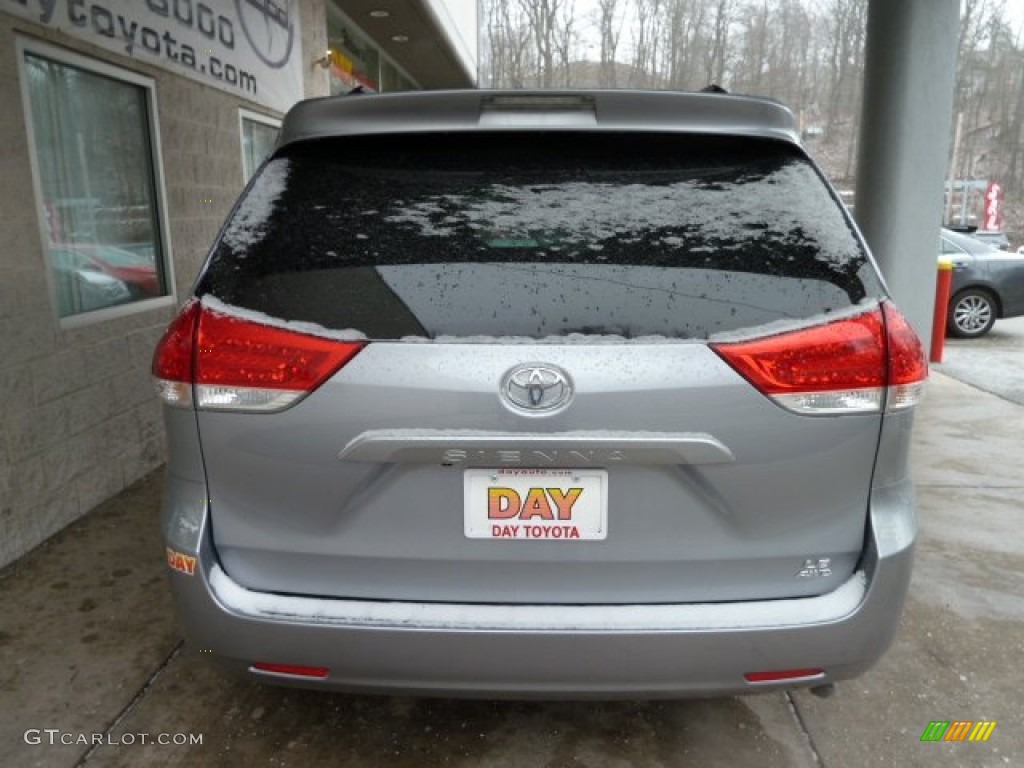 2012 Sienna LE AWD - Silver Sky Metallic / Light Gray photo #3