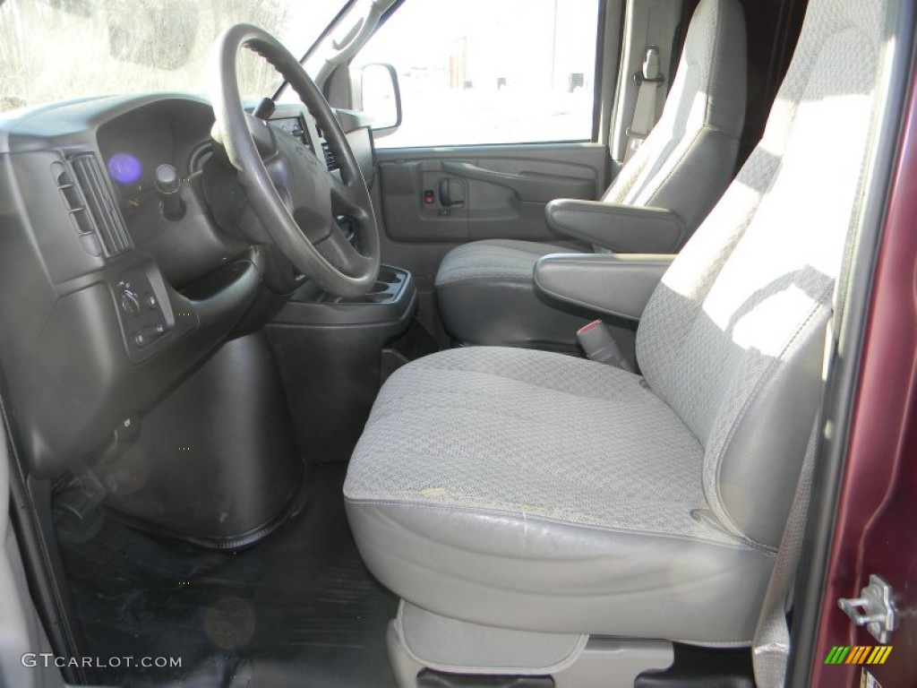 Medium Dark Pewter Interior 2004 Chevrolet Express 2500 CNG Cargo Van Photo #59595864