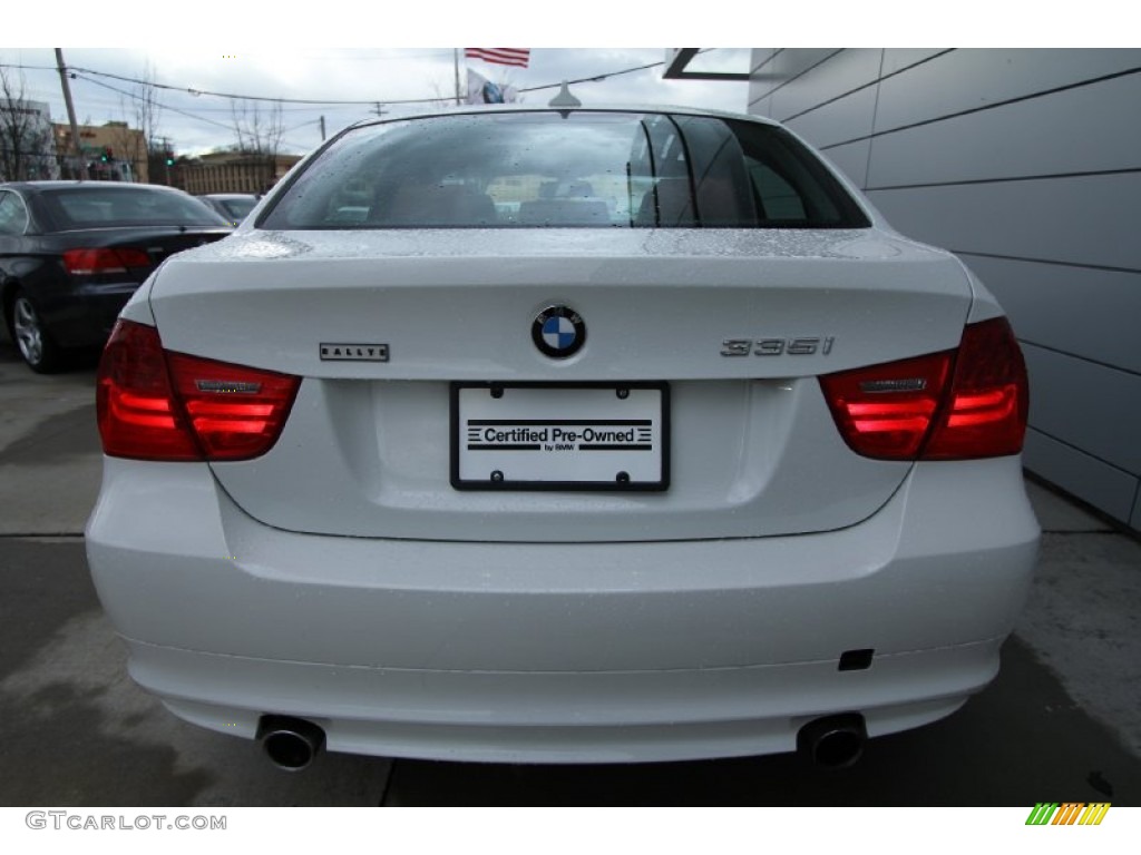 2009 3 Series 335xi Sedan - Alpine White / Chestnut Brown Dakota Leather photo #4