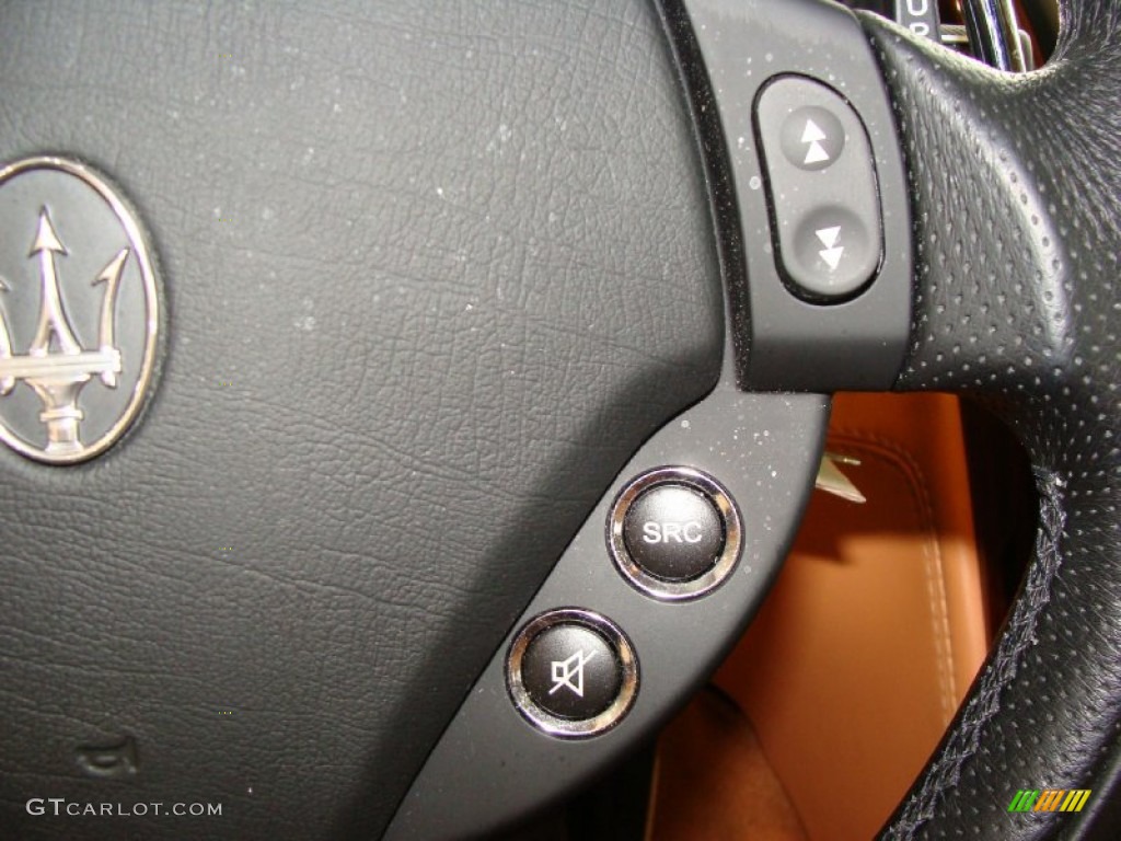 2009 Maserati Quattroporte Standard Quattroporte Model Controls Photo #59598426