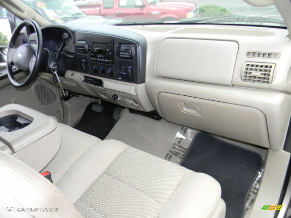 2006 Ford F250 Super Duty XLT SuperCab 4x4 Tan Dashboard Photo #59598645