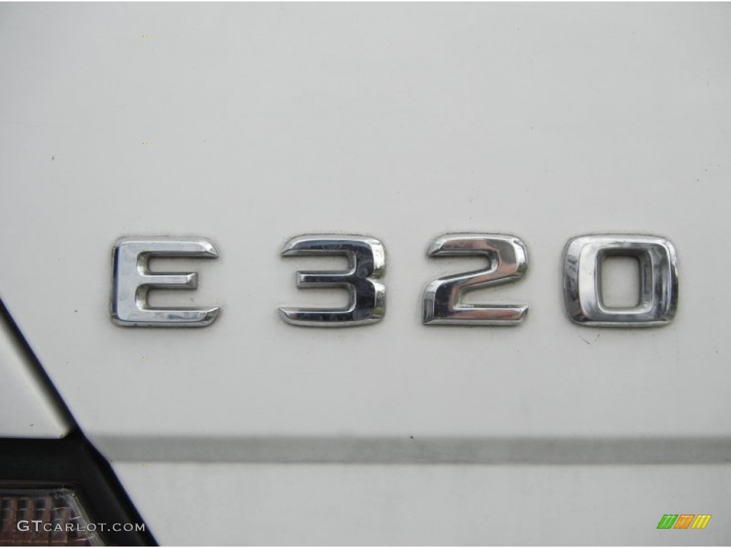 1994 Mercedes-Benz E 320 Sedan Marks and Logos Photo #59598839