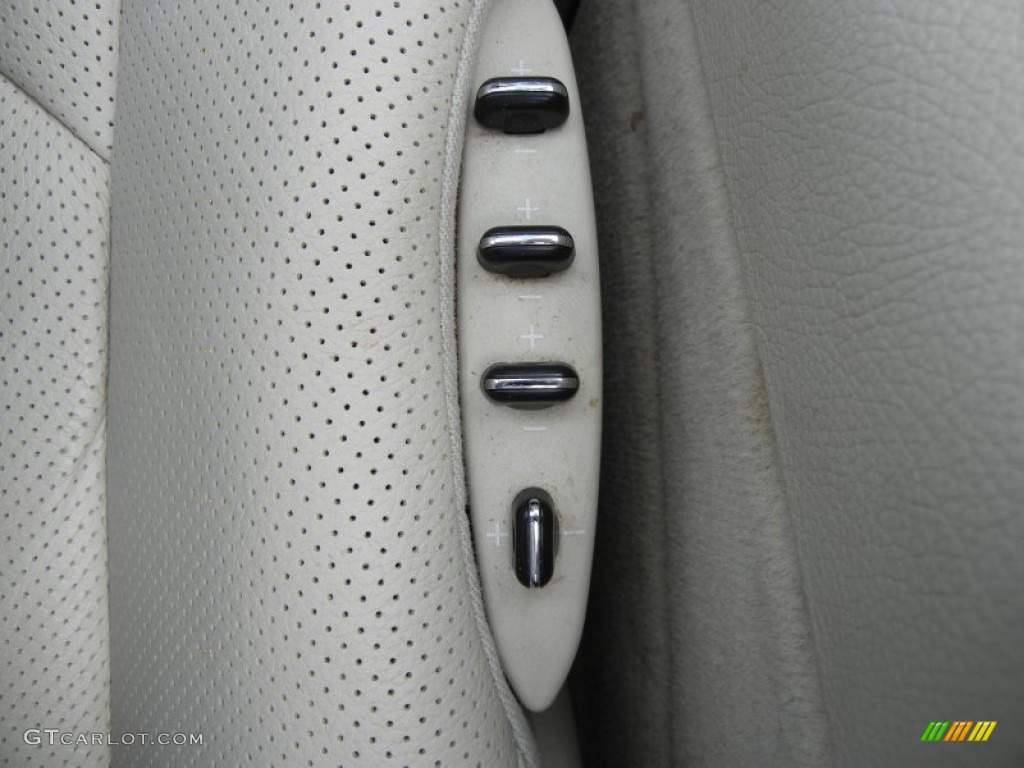 2008 Mercedes-Benz CLK 550 Cabriolet Controls Photo #59599170