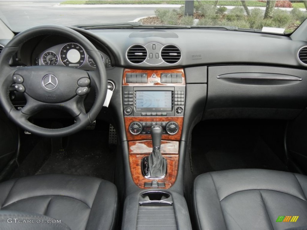 2008 Mercedes-Benz CLK 350 Cabriolet Black Dashboard Photo #59599575