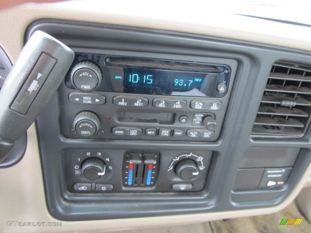 2004 Silverado 1500 Z71 Regular Cab 4x4 - Black / Tan photo #17