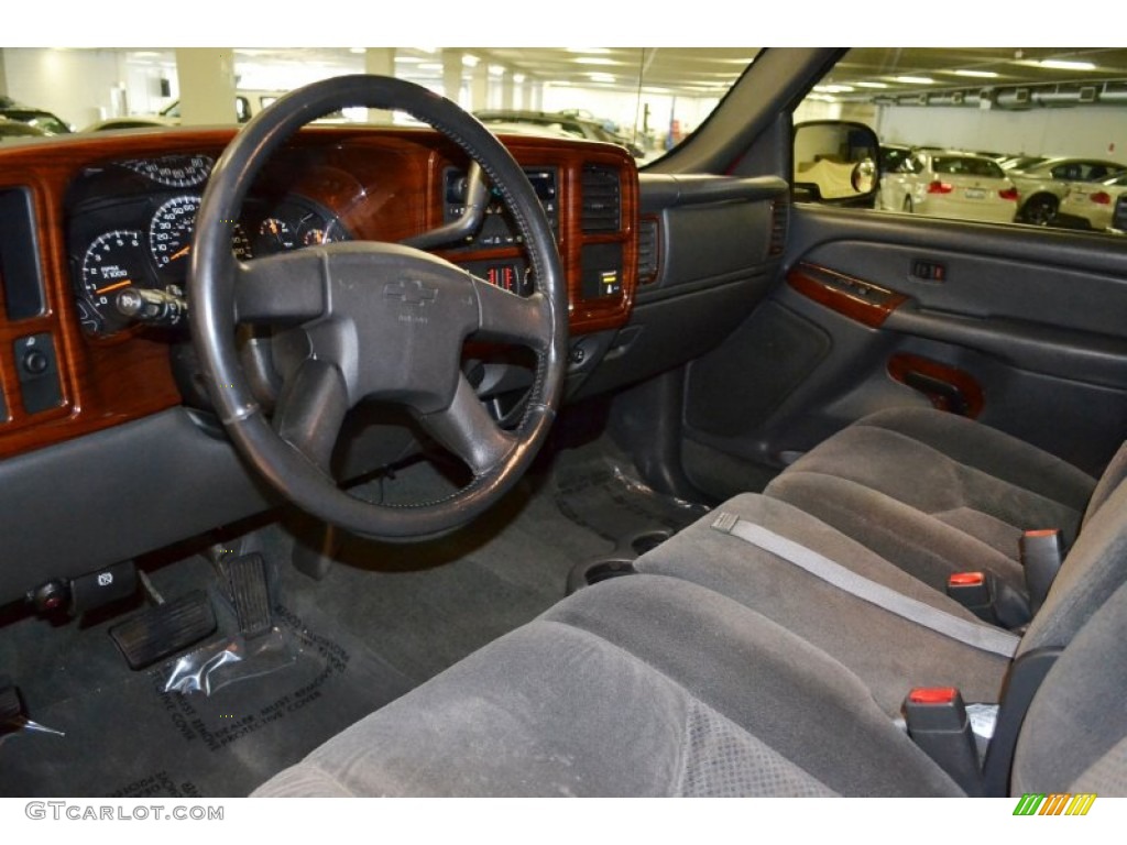 2004 Silverado 1500 LS Extended Cab - Victory Red / Dark Charcoal photo #9