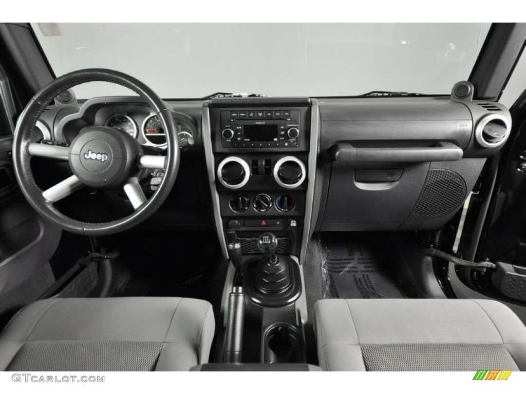 2009 Jeep Wrangler Sahara 4x4 Dark Slate Gray/Medium Slate Gray Dashboard Photo #59602293