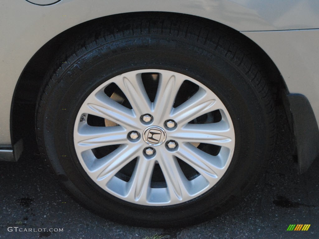 2005 Honda Odyssey Touring Wheel Photos