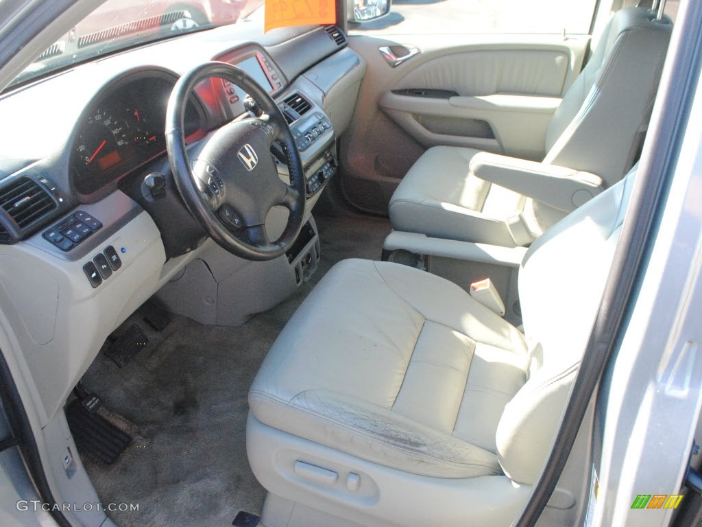 Gray Interior 2005 Honda Odyssey Touring Photo #59604078