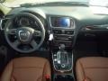 Cinnamon Brown 2012 Audi Q5 3.2 FSI quattro Dashboard