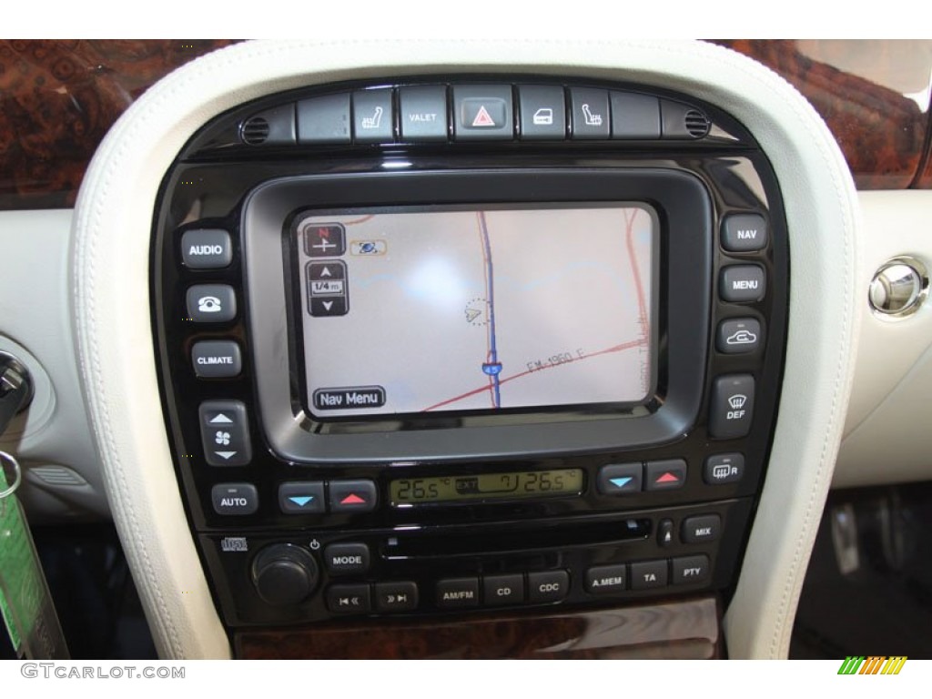 2005 Jaguar XJ Vanden Plas Controls Photo #59605905