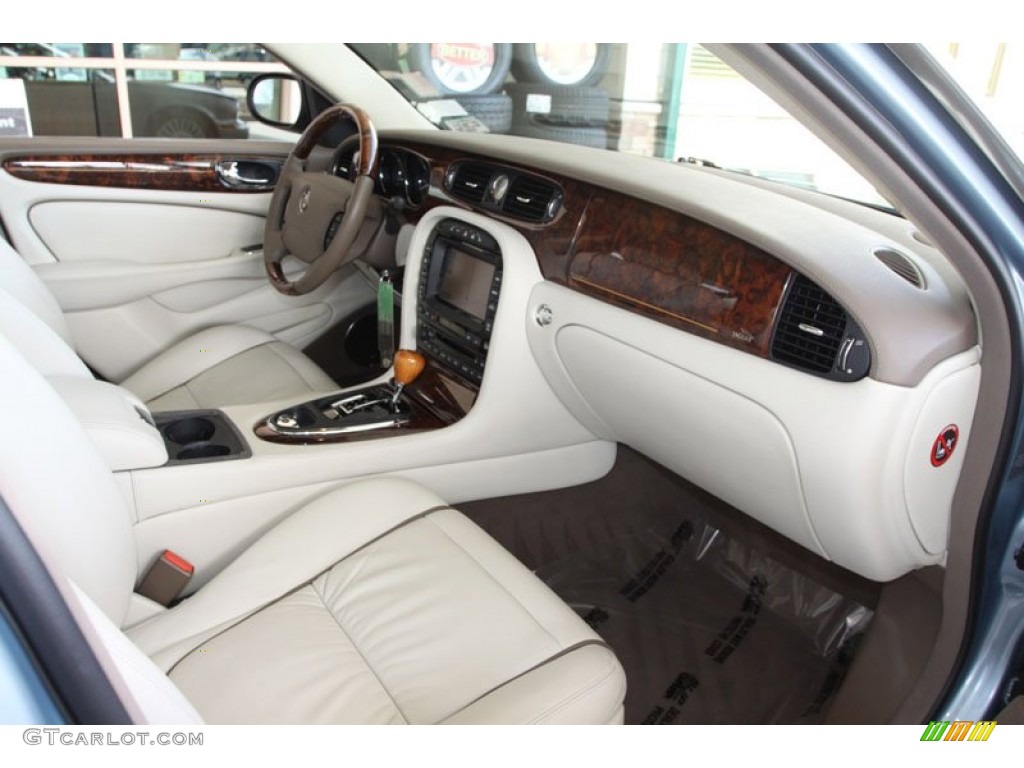 Ivory Interior 2005 Jaguar XJ Vanden Plas Photo #59606127