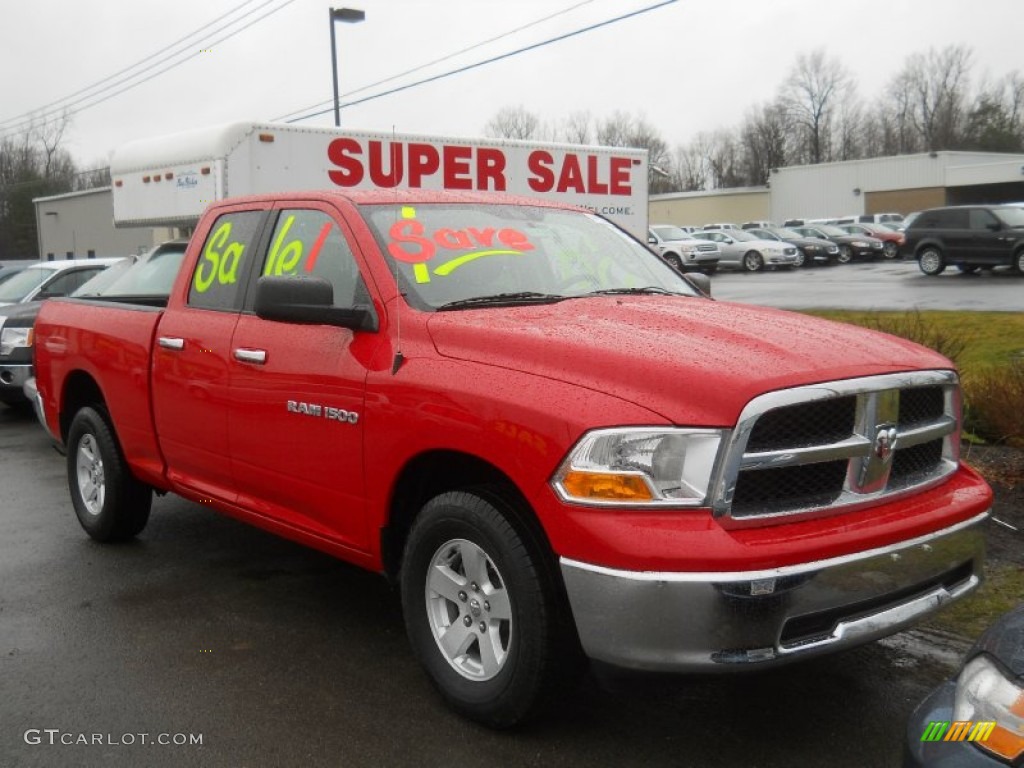 2011 Ram 1500 SLT Quad Cab 4x4 - Flame Red / Dark Slate Gray/Medium Graystone photo #12