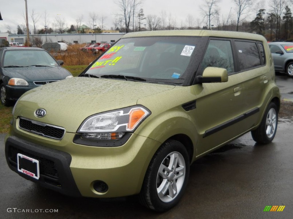 Alien Green 2010 Kia Soul + Exterior Photo #59607023