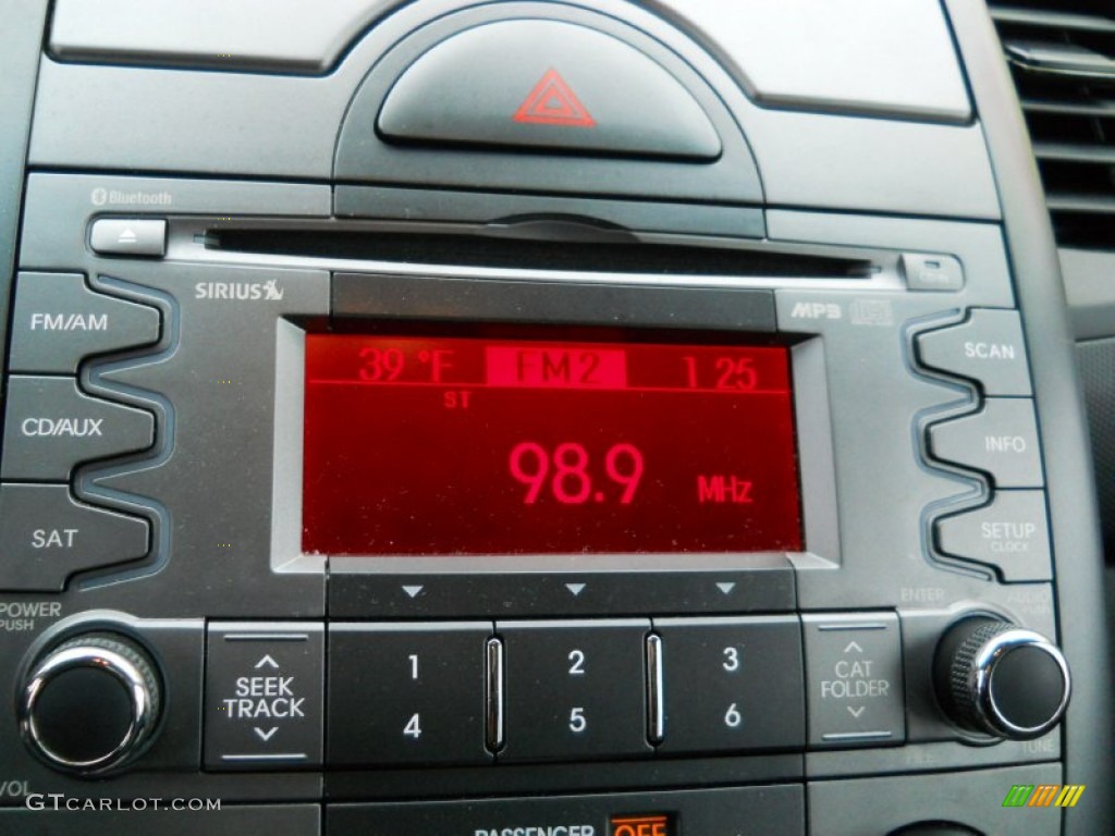 2010 Kia Soul + Audio System Photos