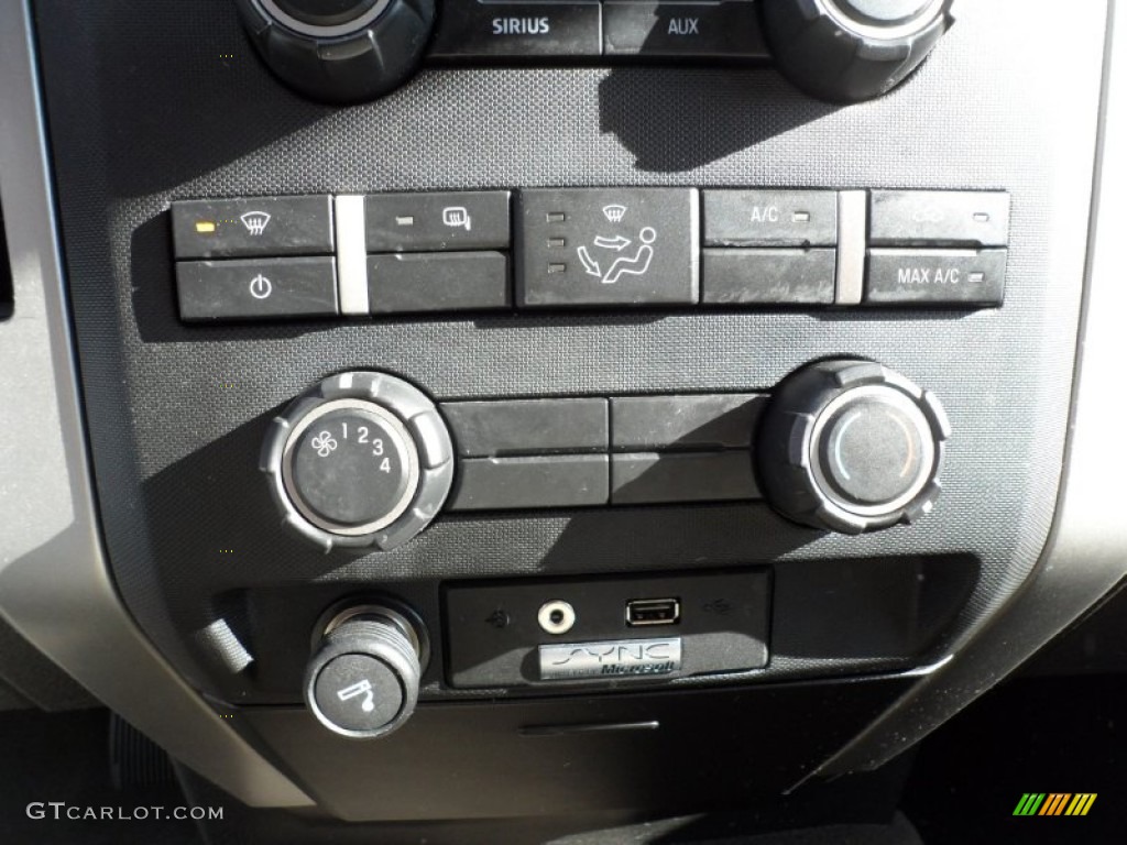2009 Ford F150 XLT SuperCrew Controls Photo #59609124
