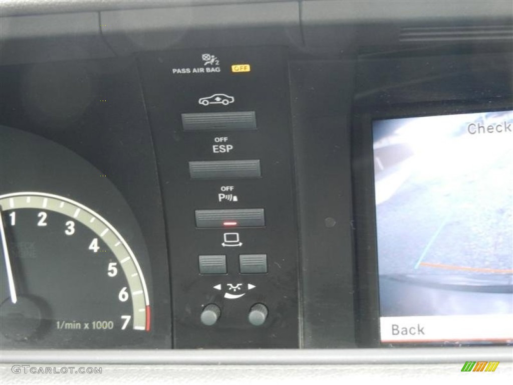 2008 Mercedes-Benz CL 550 Controls Photo #59609787