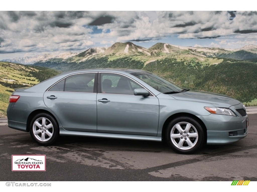 2008 Camry SE - Aloe Green Metallic / Dark Charcoal photo #1