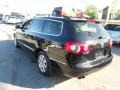 Deep Black - Passat 2.0T Wagon Photo No. 10