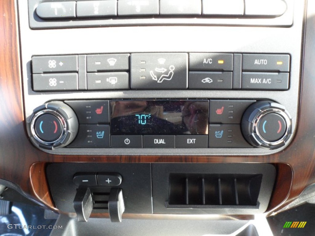 2012 Ford F250 Super Duty Lariat Crew Cab 4x4 Controls Photo #59613531