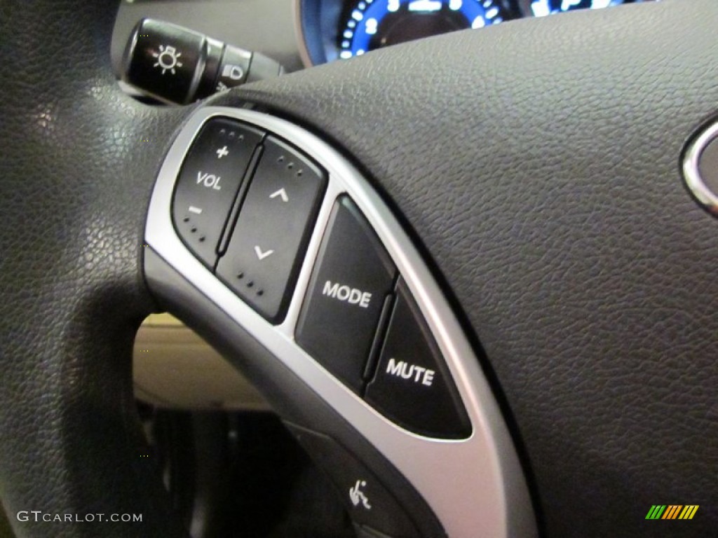 2011 Hyundai Elantra GLS Controls Photo #59613672