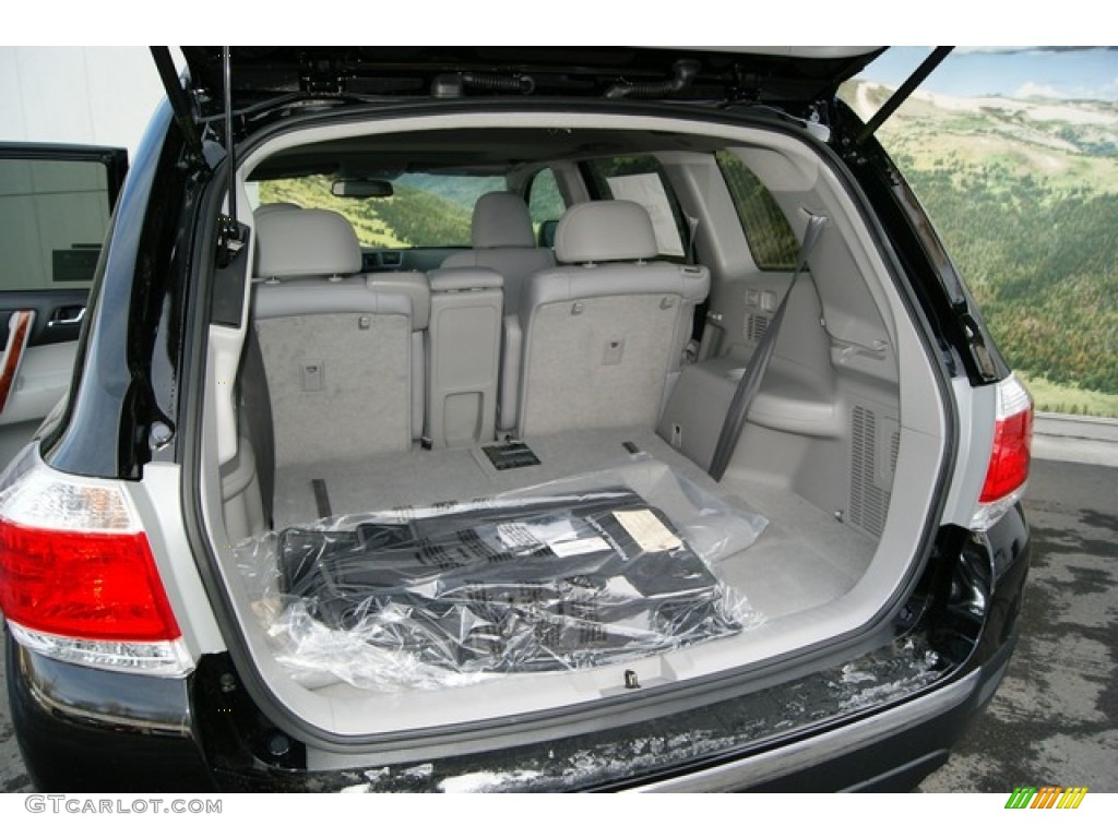 2012 Toyota Highlander Limited 4WD Trunk Photo #59614770