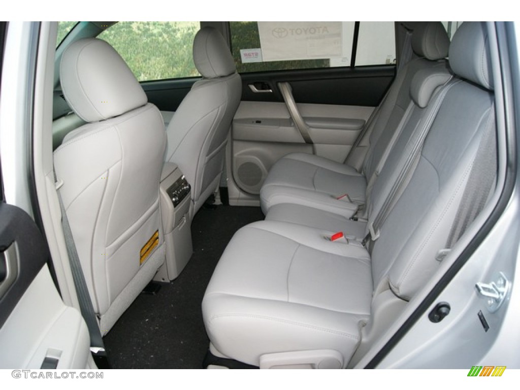 Ash Interior 2012 Toyota Highlander SE 4WD Photo #59614899