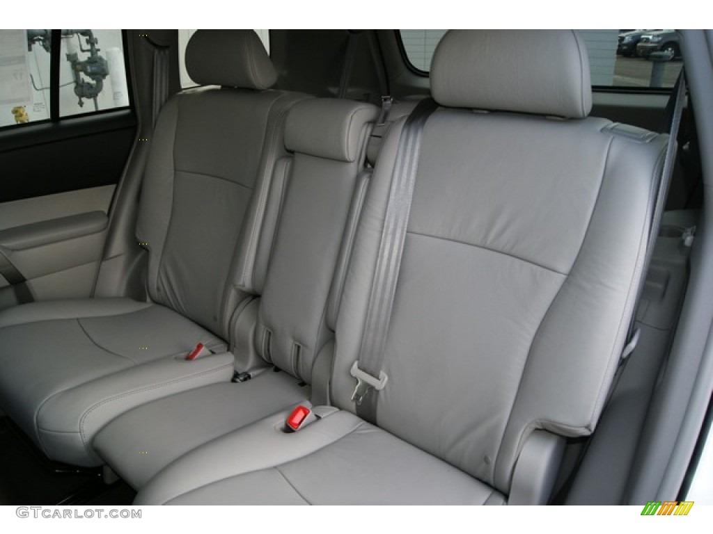Ash Interior 2012 Toyota Highlander SE 4WD Photo #59614908