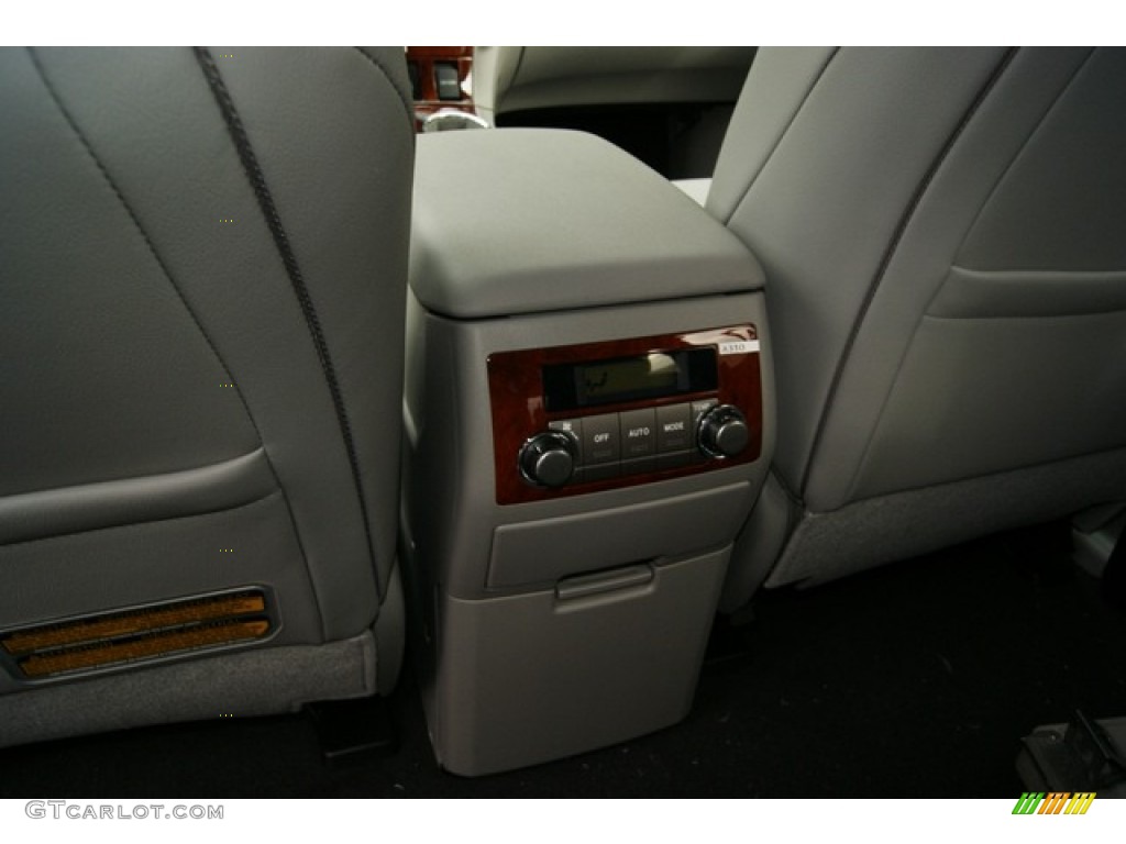 2012 Highlander Limited 4WD - Sizzling Crimson Mica / Ash photo #10