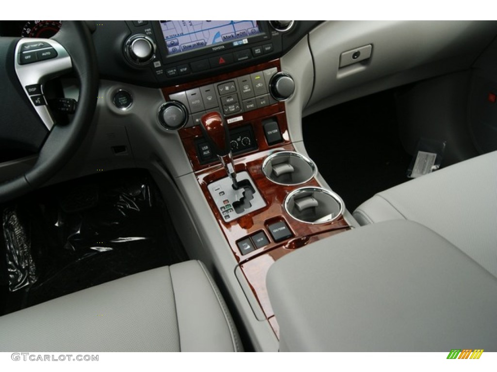 2012 Highlander Limited 4WD - Sizzling Crimson Mica / Ash photo #17