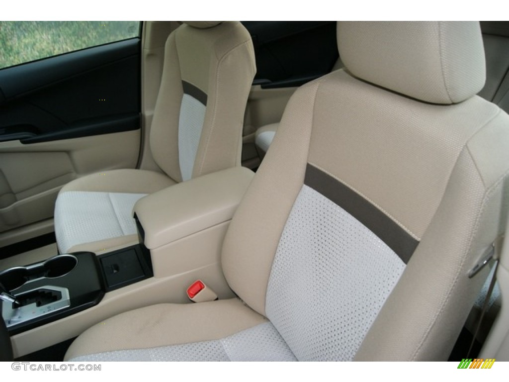 2012 Camry LE - Cosmic Gray Mica / Ivory photo #7