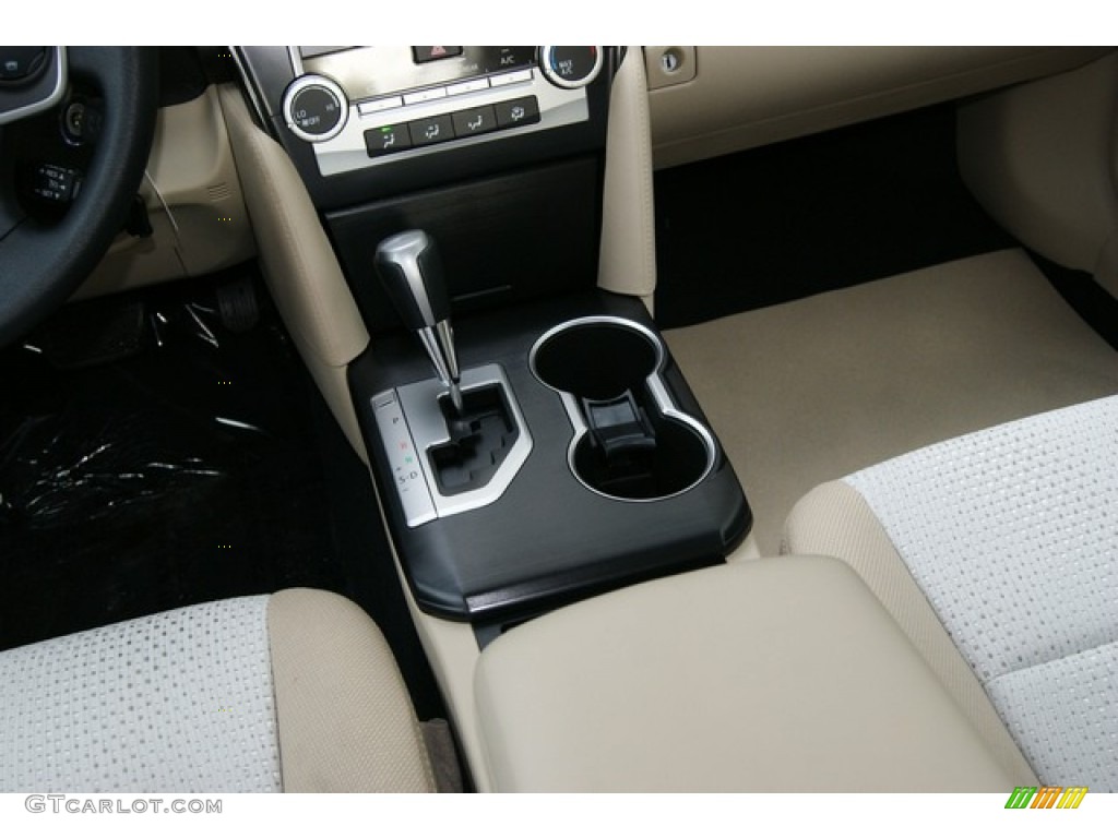 2012 Camry LE - Cosmic Gray Mica / Ivory photo #12