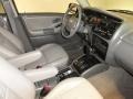 Medium Gray Interior Photo for 2003 Chevrolet Tracker #59615439