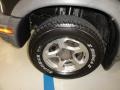 2003 Chevrolet Tracker ZR2 4WD Hard Top Wheel and Tire Photo