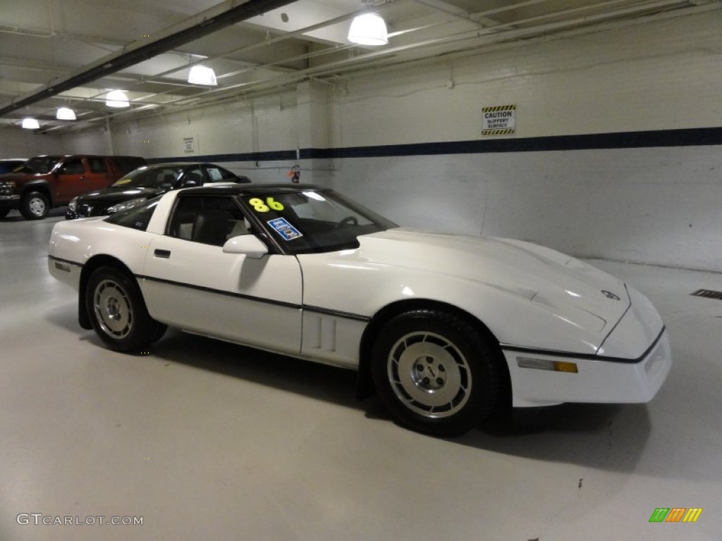 White 1986 Chevrolet Corvette Coupe Exterior Photo #59615925