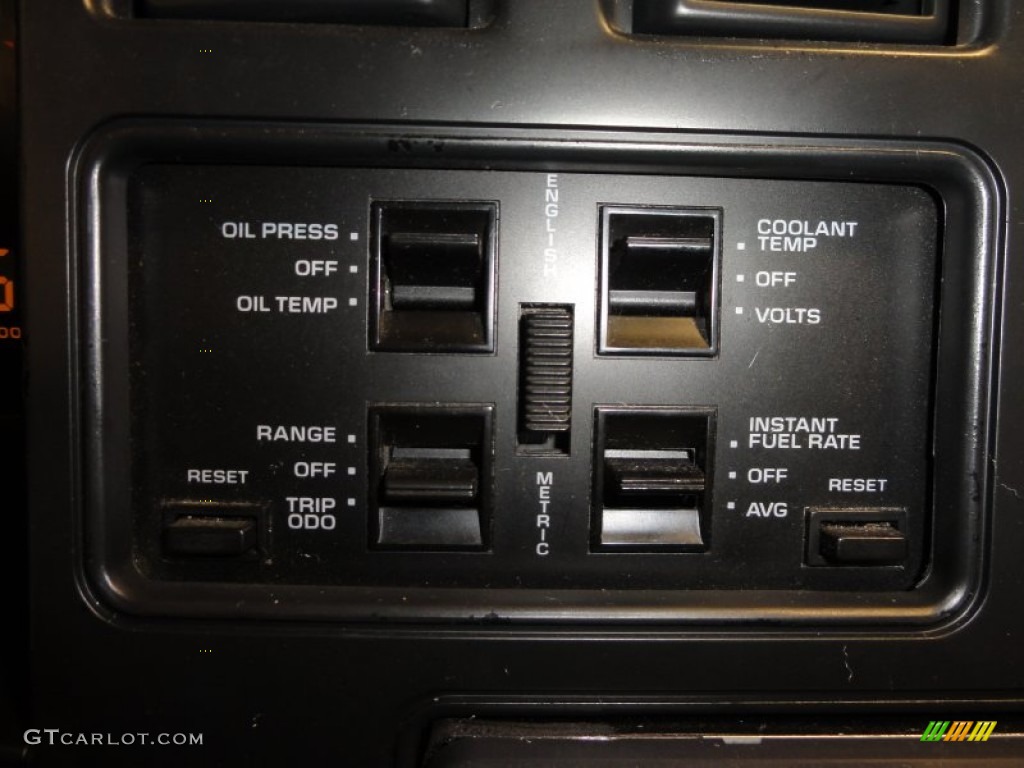 1986 Chevrolet Corvette Coupe Controls Photos