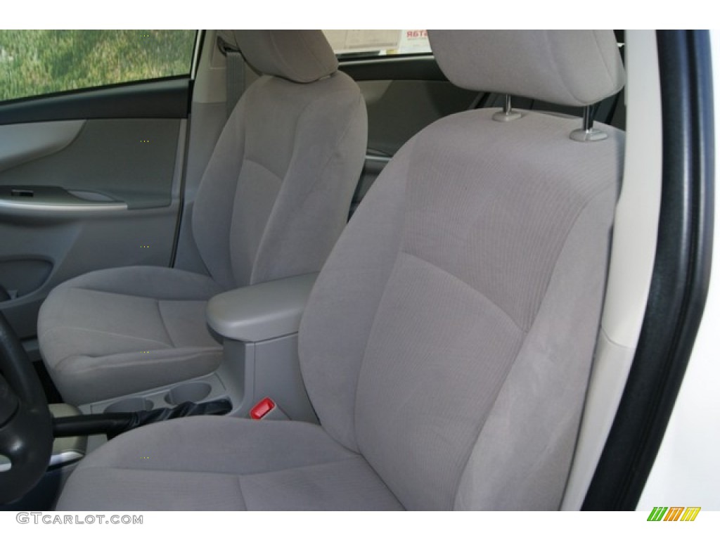 2012 Corolla LE - Super White / Ash photo #7