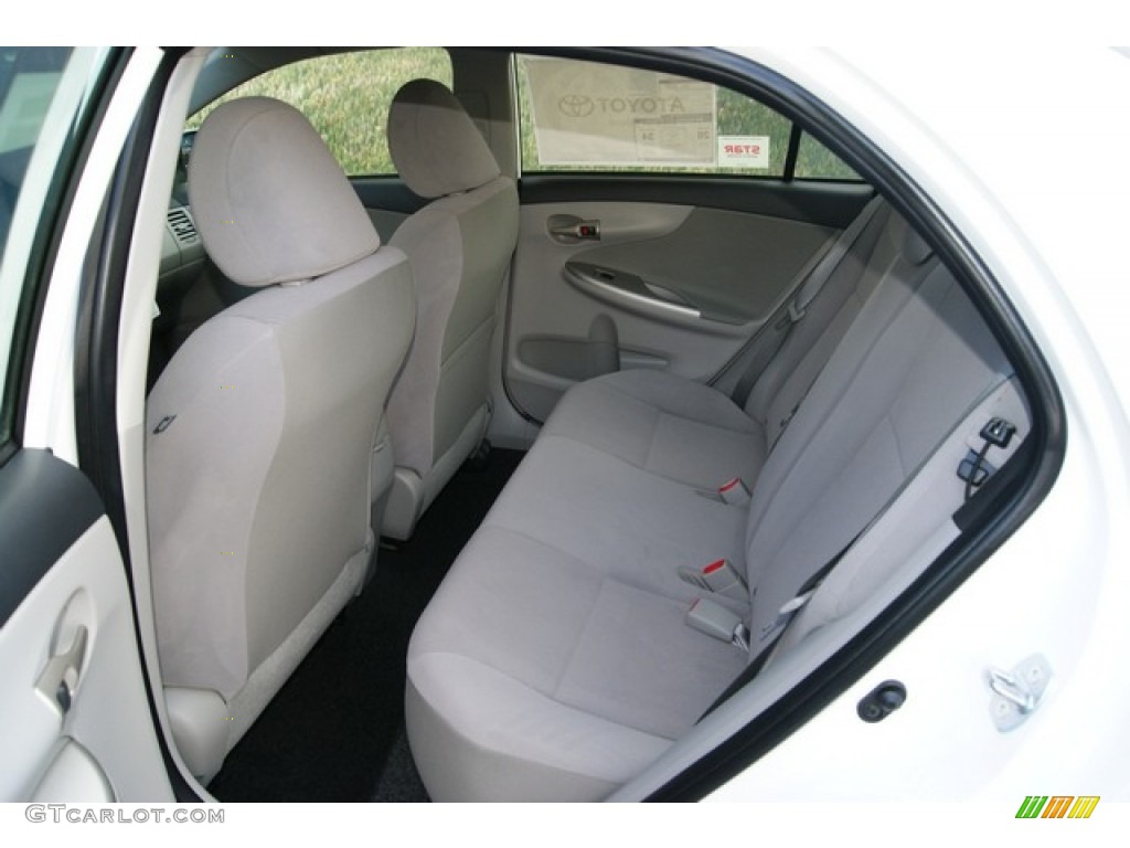2012 Corolla LE - Super White / Ash photo #8