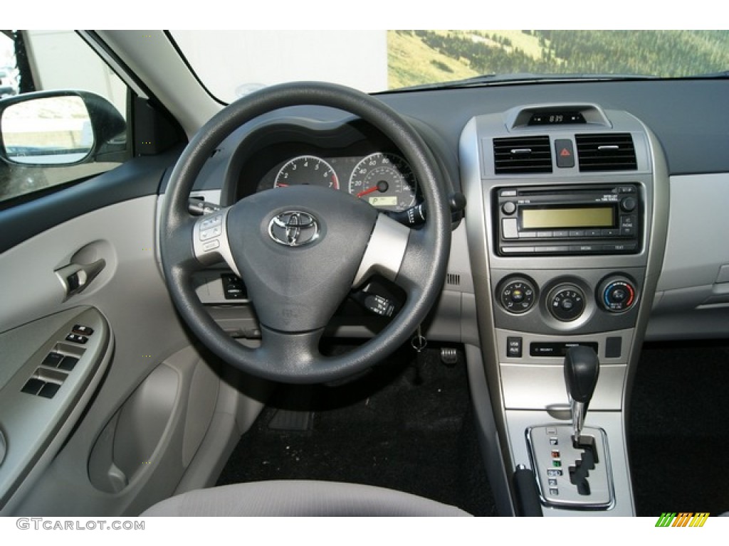 2012 Corolla LE - Super White / Ash photo #10