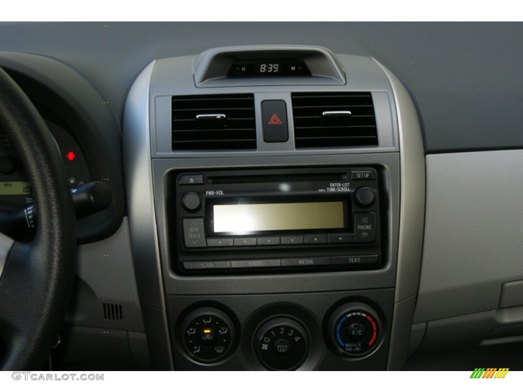 2012 Corolla LE - Super White / Ash photo #12
