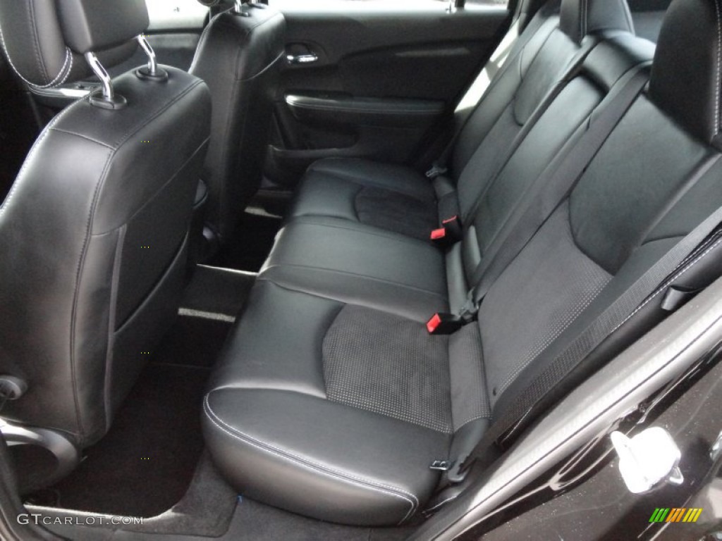 Black Interior 2011 Chrysler 200 S Photo #59617311