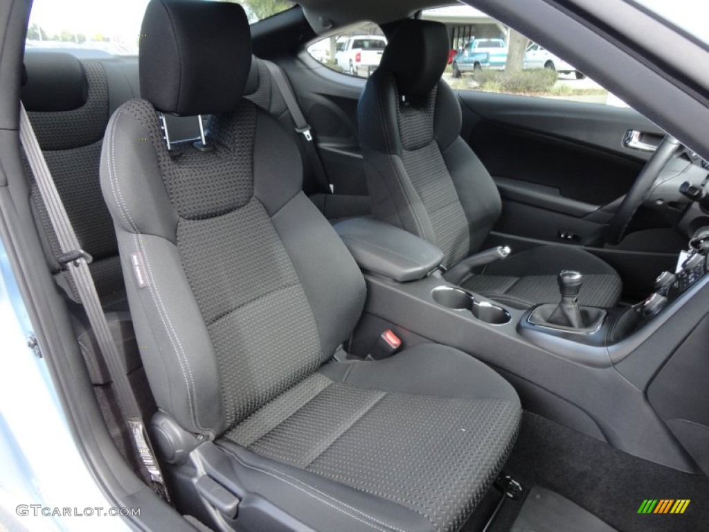 Black Cloth Interior 2011 Hyundai Genesis Coupe 2.0T Photo #59617578