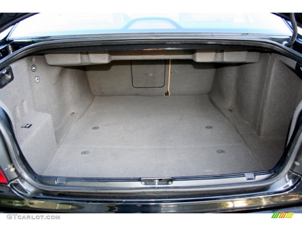 2003 BMW 5 Series 540i Sedan Trunk Photo #59617635