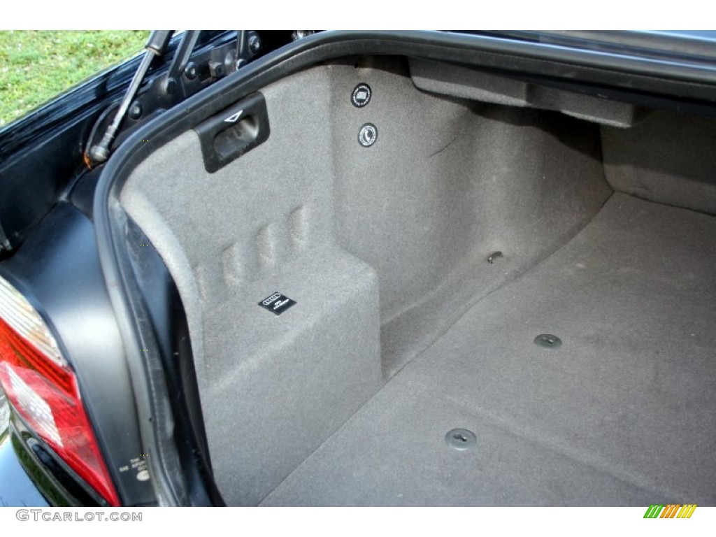 2003 BMW 5 Series 540i Sedan Trunk Photo #59617653