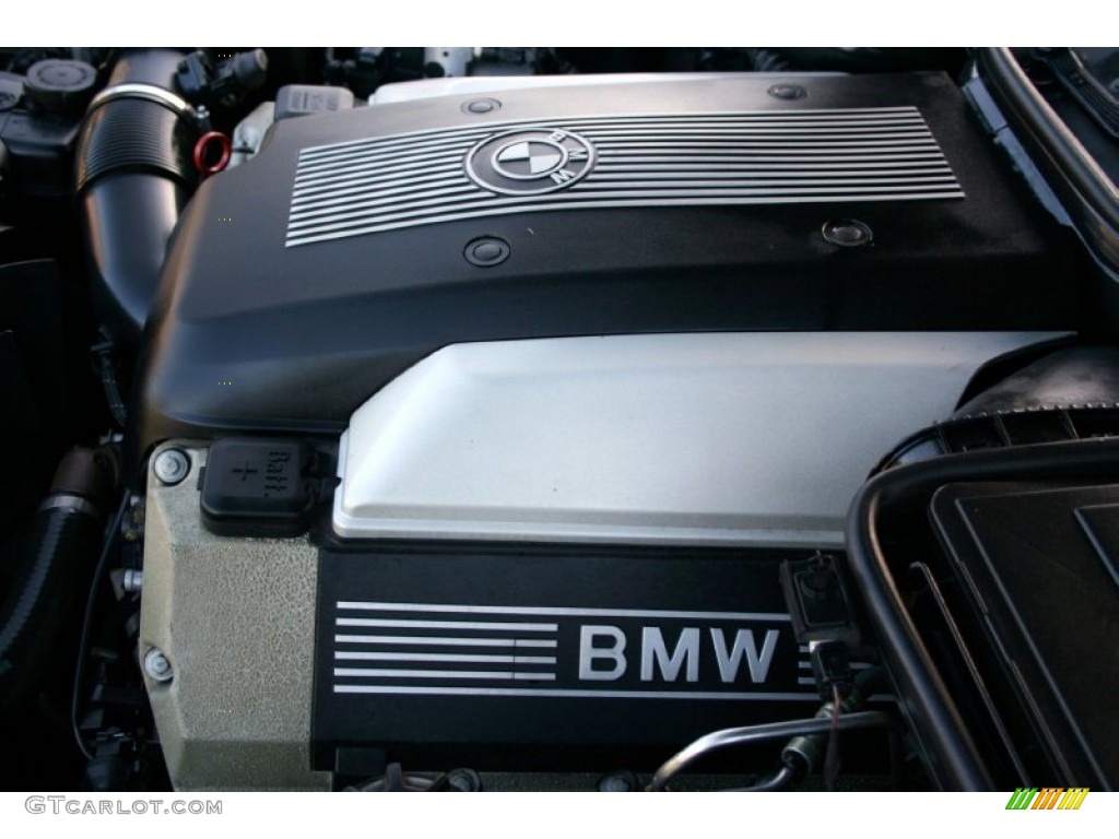 2003 BMW 5 Series 540i Sedan Engine Photos
