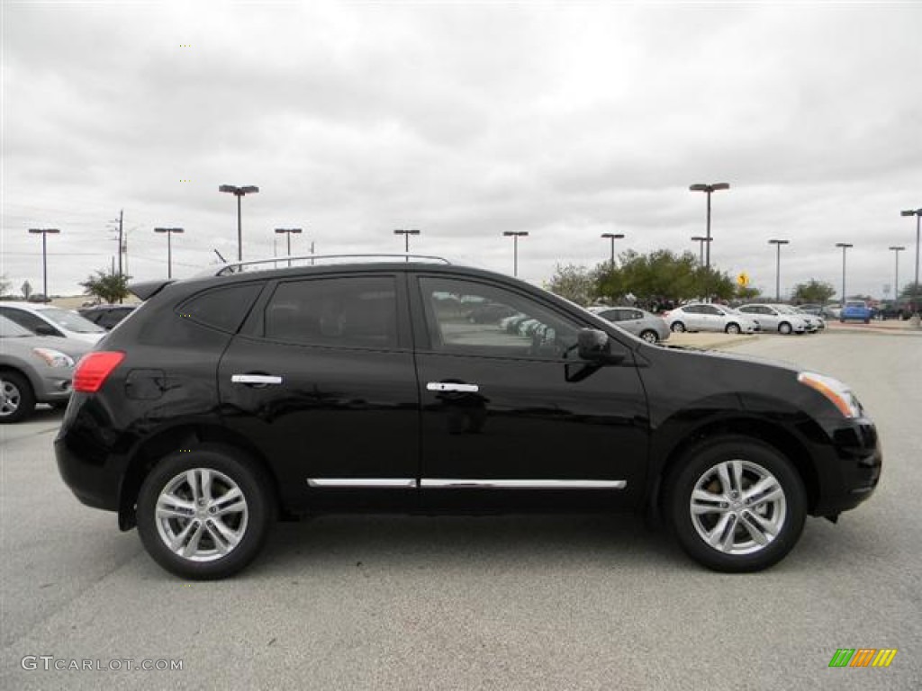 2012 Rogue SV - Super Black / Black photo #4